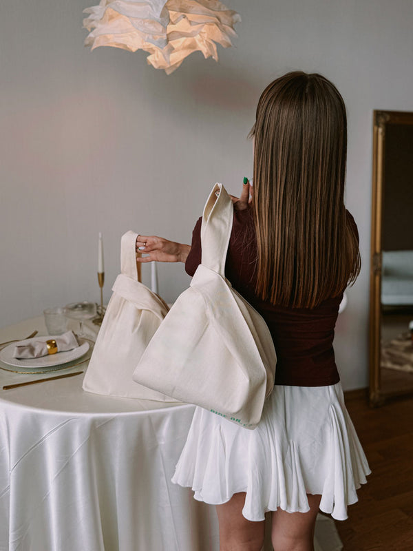Japanese-style fabric knot bag – minimalist beige eco bag with short handles, perfect for everyday use and sustainable fashion